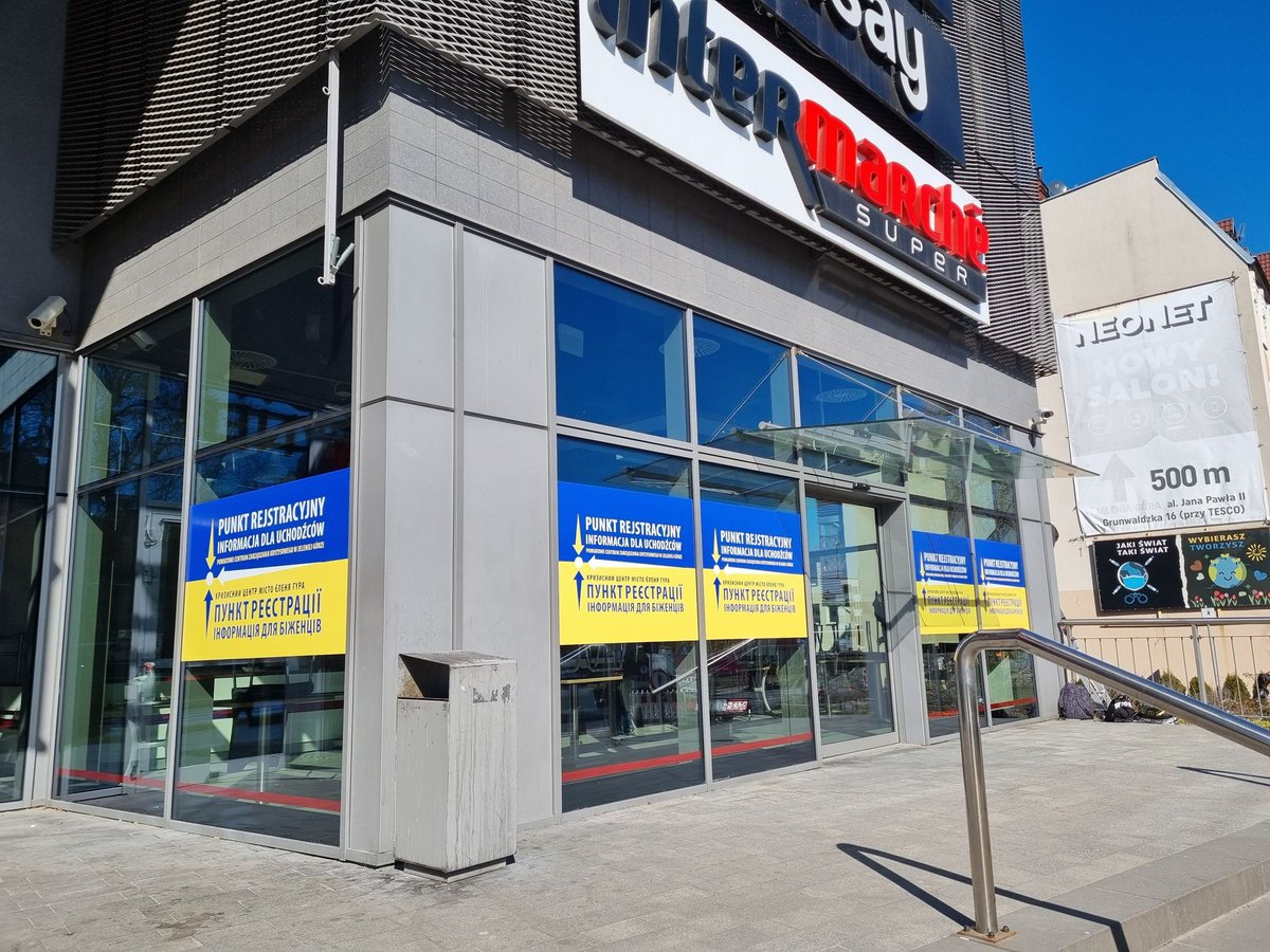 ❗ Od soboty 12 marca punkt rejestracyjny zostaje przeniesiony do galerii Nowy Rynek . 
Punkt będzie otwarty od poniedziałku do soboty w godzinach 8-20, a w niedzielę w godzinach 9-19. 
📞 Numer do punktu: 783 295 333