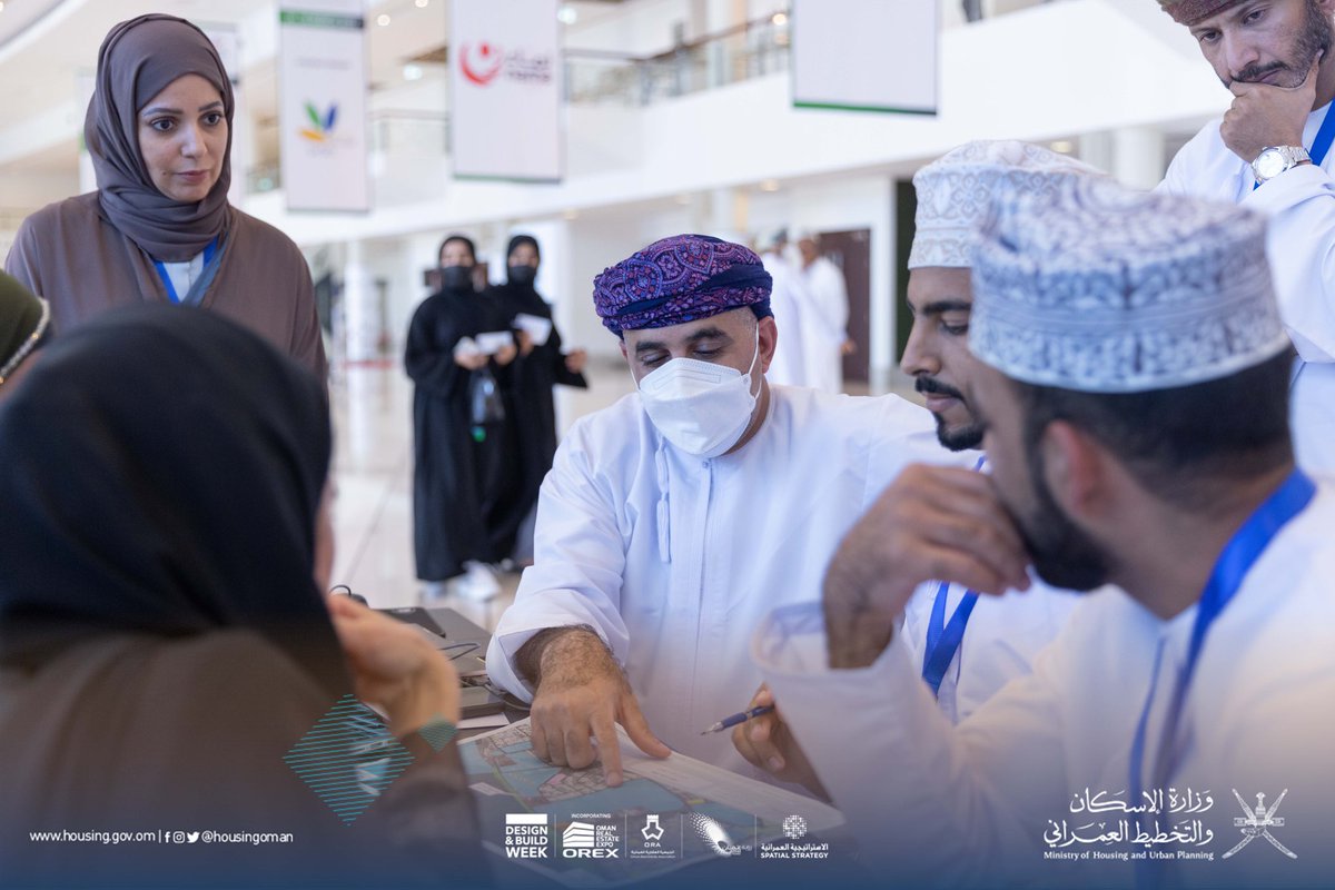 onss_oman's tweet photo. انطلقنا مع المبدعين في "هاكاثون التخطيط العمراني" لنخطط ونصمم ونصنع ونلون مساحاتنا لجعلها تنبض بالحياة✨🍃.

#عمان_للإنسان 🇴🇲
#الإسكان_والتخطيط_العمراني https://t.co/9eYgGzTNiJ