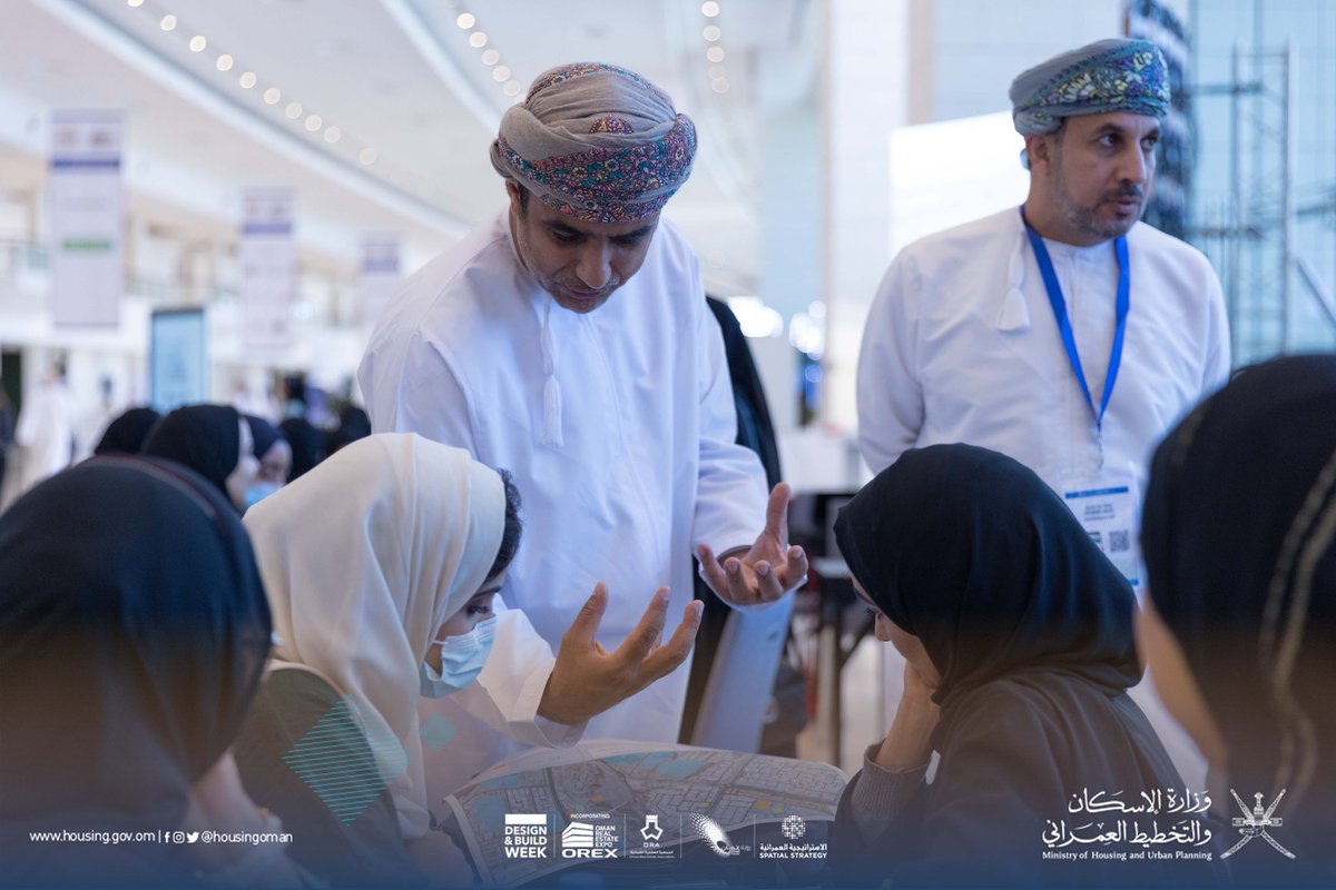 onss_oman's tweet photo. انطلقنا مع المبدعين في "هاكاثون التخطيط العمراني" لنخطط ونصمم ونصنع ونلون مساحاتنا لجعلها تنبض بالحياة✨🍃.

#عمان_للإنسان 🇴🇲
#الإسكان_والتخطيط_العمراني https://t.co/9eYgGzTNiJ