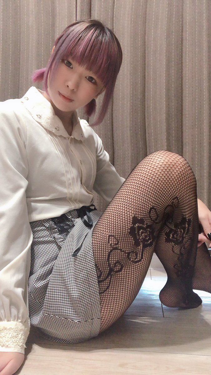 autochann2's tweet photo. おやすみ���〜😪

#裏垢女子 #嘔吐フェチ #m男子 https://t.co/KGcBg8XcY0