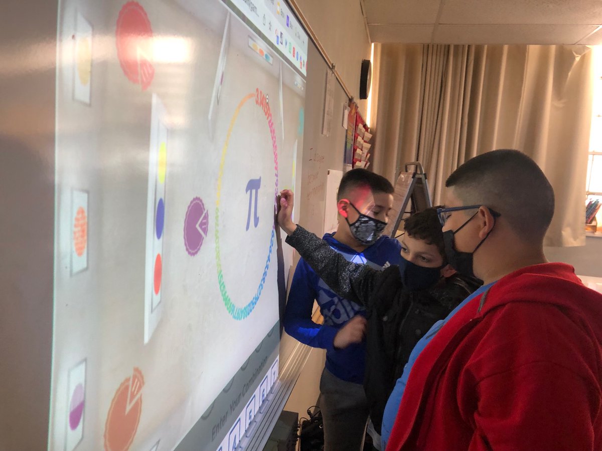 walshra4's tweet photo. Pi Day Breakout! @breakoutEDU #gainingEmSTEAM @EmSTEAMCVUSD https://t.co/Imb5BJscVc