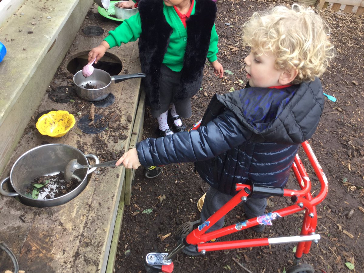SJLCARDIFF's tweet photo. Exploring capacity, developing imagination, using motor skills to transfer and so much quality speaking in the muddy kitchen #outdoorlearning #engagement #sustainedplay #collaboration #EY https://t.co/B3sdAdxv4V