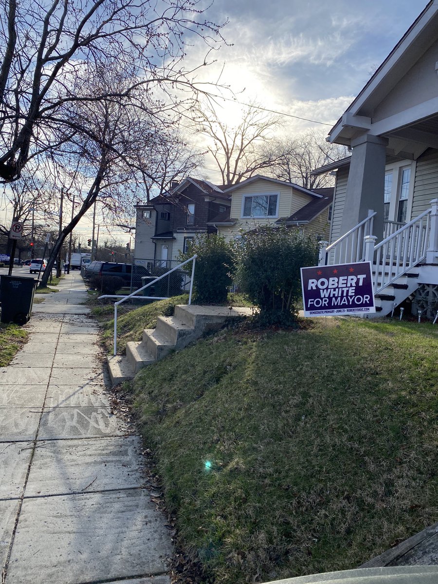 FLCT2018's tweet photo. @RobertWhite_DC 3.15.22…🎶🎵🎶 is Brookland in the House, without a doubt #biggie #Dcision #Election2022 https://t.co/J08SUl8ZGE