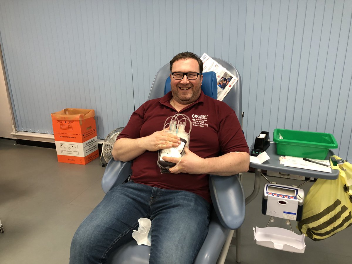 MancMills's tweet photo. My 80th @GiveBloodNHS donation made at #PlymouthGrove #Manchester on behalf of my Wife whose life was saved twice with donated blood during childbirth. Thank you to all who donate and I encouraged more to do so. 🩸😊👍🏼🌈🙏🏼 https://t.co/AfOrB5RnmT
