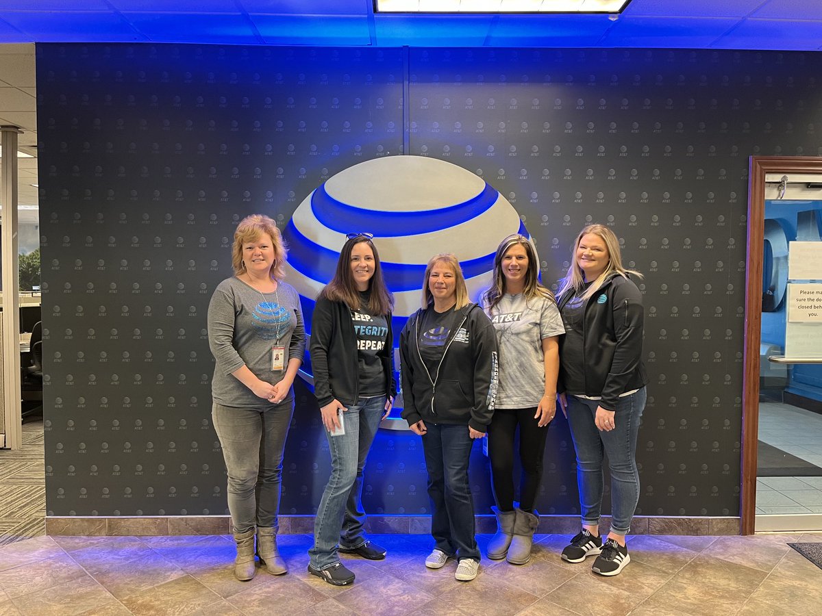 Erin Yeckel (@erinyeckel) on Twitter photo Celebrating one year of #WeGotYourBackOffice! <a href="/boardman_fun/">BackOffice Culture & Diversity</a> <a href="/rantoulculture/">Rantoul Council</a> <a href="/TonySmith4Sales/">Tony Smith</a> <a href="/ruthtadlock/">Ruth Tadlock</a> <a href="/AdamMiller0615/">Adam Miller</a> <a href="/JoshHixenbaugh/">Joshua Hixenbaugh</a> <a href="/bosslady_berta/">Roberta Chisholm</a> Celebrating one year of #WeGotYourBackOffice! <a href="/boardman_fun/">BackOffice Culture & Diversity</a> <a href="/rantoulculture/">Rantoul Council</a> <a href="/TonySmith4Sales/">Tony Smith</a> <a href="/ruthtadlock/">Ruth Tadlock</a> <a href="/AdamMiller0615/">Adam Miller</a> <a href="/JoshHixenbaugh/">Joshua Hixenbaugh</a> <a href="/bosslady_berta/">Roberta Chisholm</a>