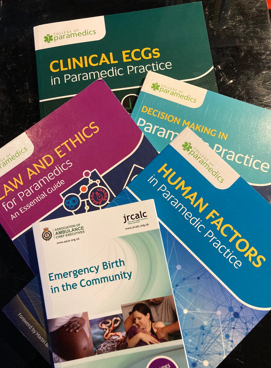 To support our clinical colleagues @eeast_education will be distributing 10,000 CPD books out to staff over the next month - Human Factors, ECGs, Decision Making, Law & Ethics and Maternity Care. Choice of 2! #WhileStocksLast @EEAST_ACL