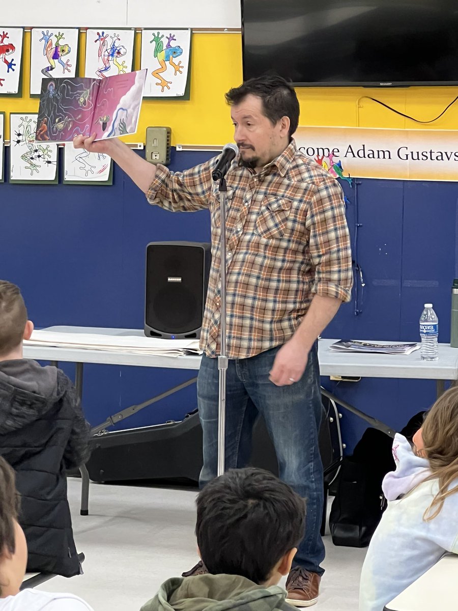 librarykimberly's tweet photo. We are so excited to have @AdamGustavson visiting North Boulevard this morning! #nbtweets #peqpantherpride https://t.co/io49zZKau6