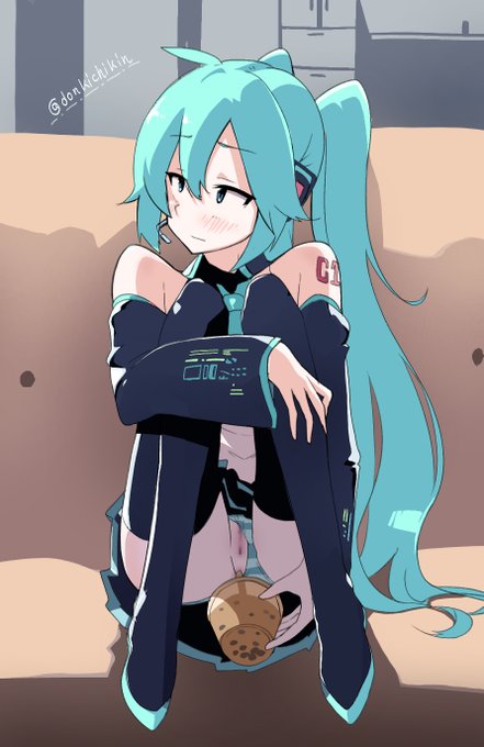 ミクはお尻でタピオカジュースを飲むらしい(大嘘) 