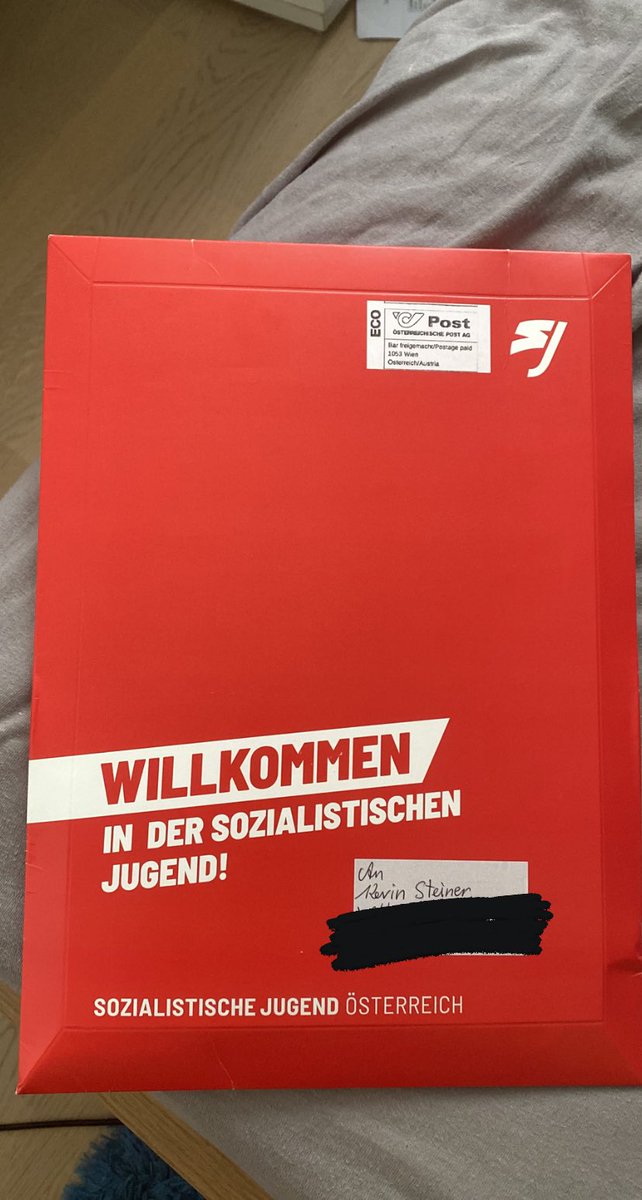 KevinSteiner_'s tweet photo. Ratet mal was mir die SJ geschickt hat 🤔✊🏻🚩 https://t.co/73HynfzQpw