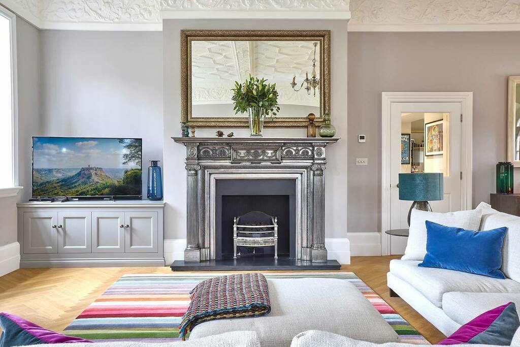 JonKempner's tweet photo. This magnificent mantelpiece is just one of the visual highlights in this living room. Part of a beautifully restored Grade II listed building recently photographed for the developer.

@jonkempner - architectural, interiors and hospitality photography.
C… https://t.co/iKmUSmiHb9 https://t.co/3DL7mWItRn