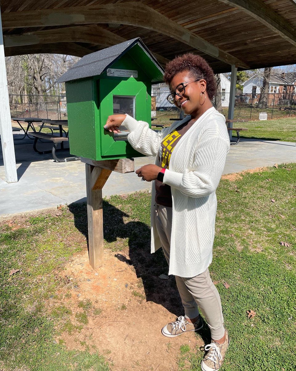 tarahillstarks's tweet photo. The Hope of Eastside Free Little Library https://t.co/395GCokVhJ