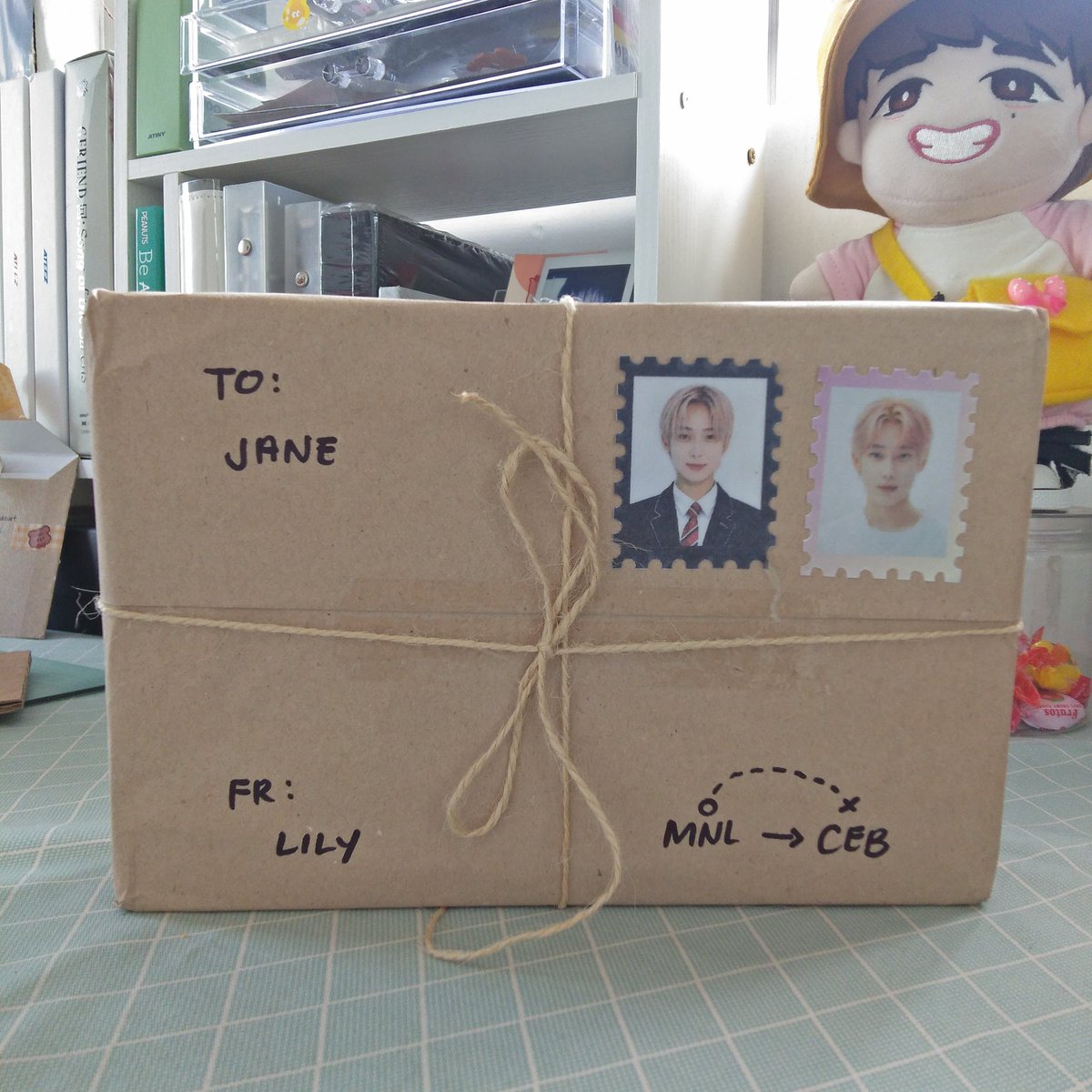 haechaniepado's tweet photo. hi, lily !  my 1st consol box arrived na super duper safe here sa cebu. thank you so much for packing it safely and sa chocolates hihi. till our next transaction po !🤗💕
              
[💌] @winterlilyph | #wntrlilyfeedbacks https://t.co/jQDBR4GiYs