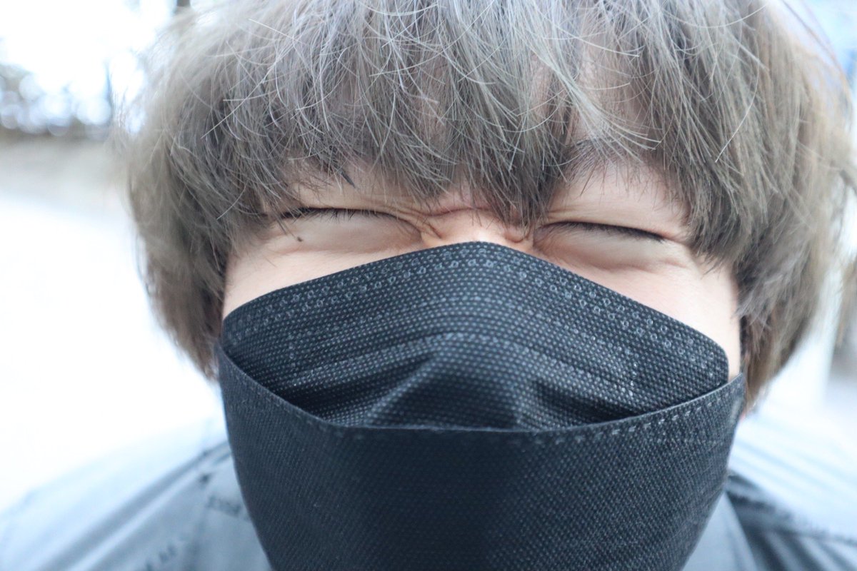 sora7BR's tweet photo. 思い出写真だよ✌️📸

もう懐かしく感じる😳...
（学校にいる時）

https://t.co/KvBd6uceYG

 #Blingのつぶやき  #Purin 
 #思い出に浸る 哈哈 https://t.co/v7XLsGcfs7
