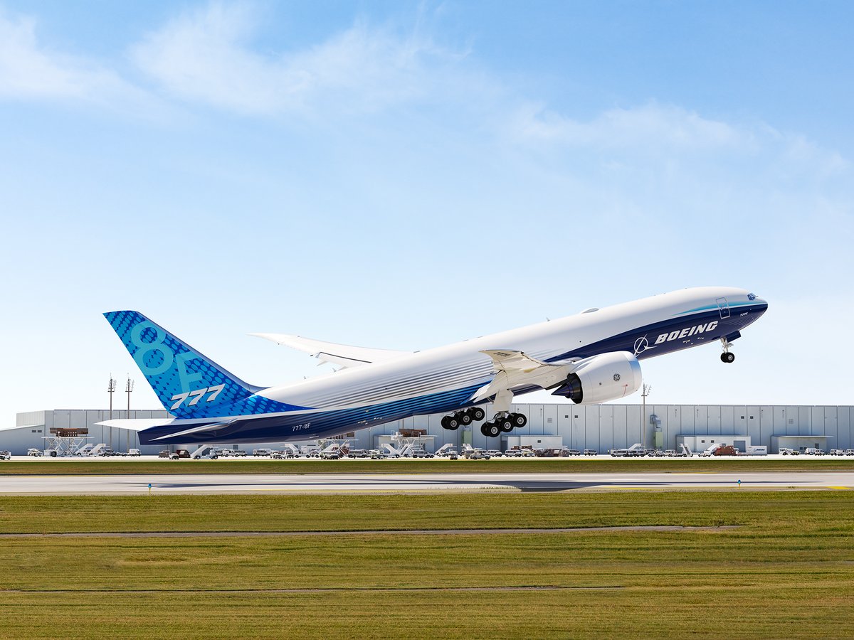 BoeingAirplanes's tweet photo. From the past to the future: the global freighter fleet is forecast to reach 3,435 airplanes by 2040! ✈️🌏 

This includes the newest member of our freighter family, the 777-8F, the most capable twin-engine freighter. #777X

Learn more: https://t.co/520Z1cB1vB https://t.co/QNIlBSJzhn