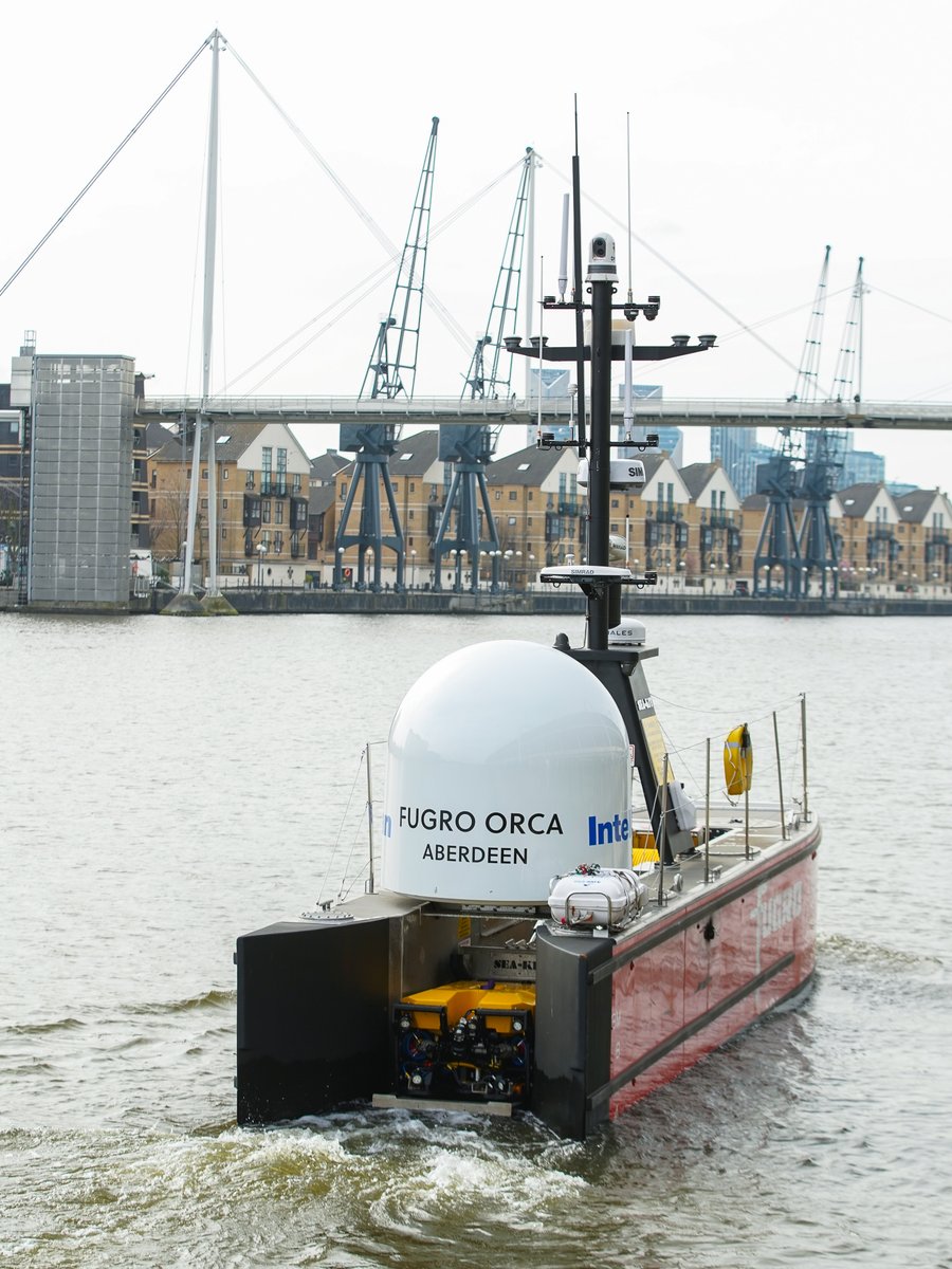 fugro's tweet photo. Our live demo of the Blue Essence 12 m #USV ๐ฅ and #Remote launch and recovery of the Blue Volta #eROV dockside at @OceanologyIntl 2022 underway. #Oi22 #Autonomous #OceanScience https://t.co/nqz7CsEIAD