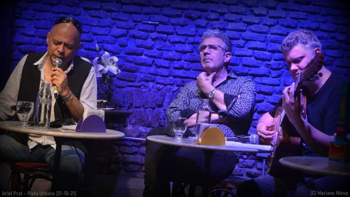 Ariel Prat presentó su libro "La niña que sueña en la ventana" en <a href="/pistaurbana/">Pista Urbana</a> 21 de octubre de 2021