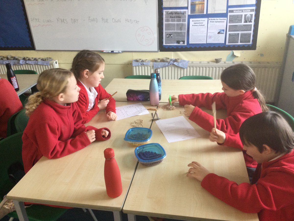 UplawmoorPS's tweet image. After learning about Darwin’s finches, P5-7 carried out an investigation to find out which bird beak shapes are best adapted to different food sources. We had fun catching our wool worms and beans with chopsticks, tweezers and pegs. @ScienceWeekUK #BSW22 #ERCSTEM