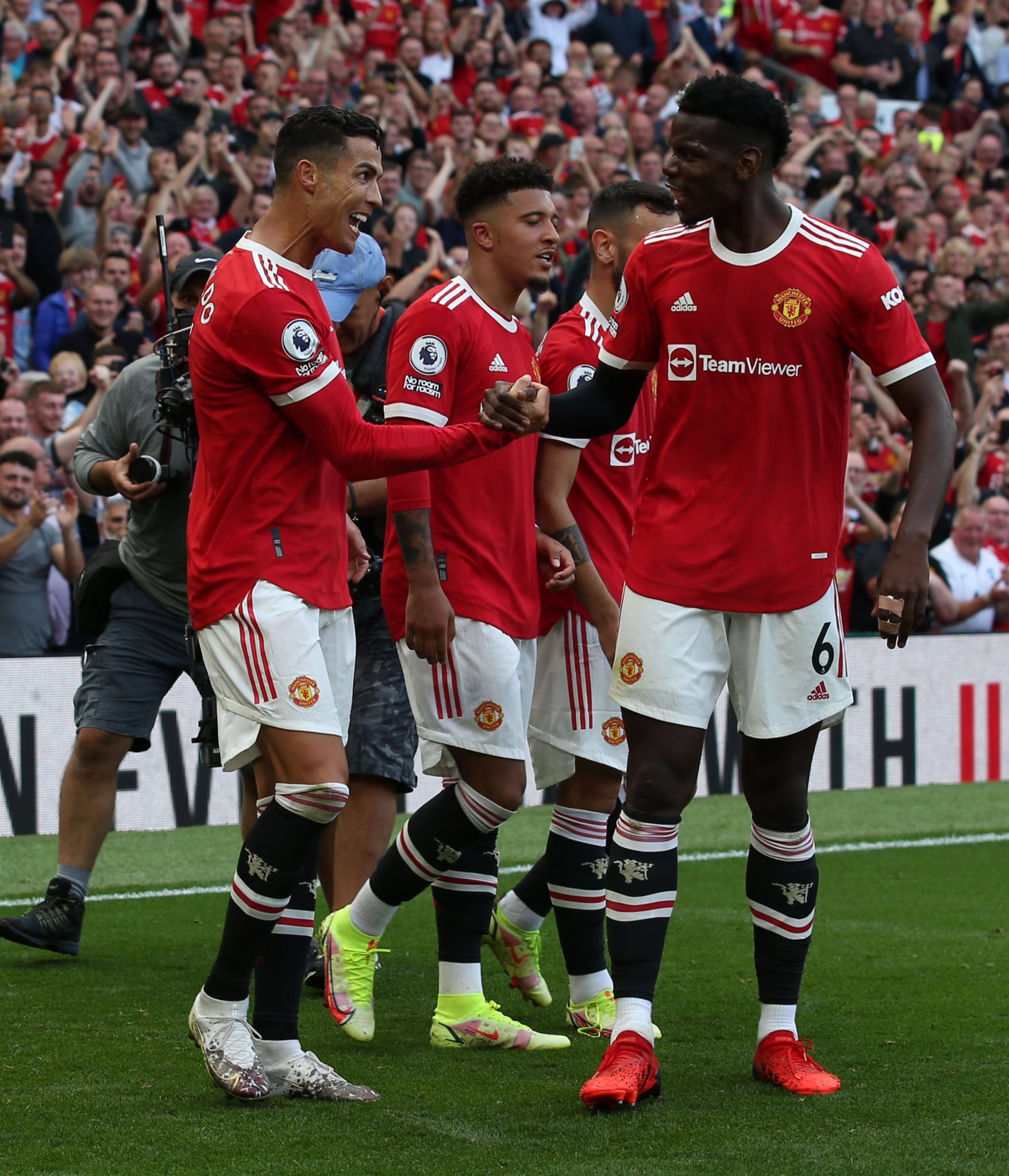 One of the best midfielders in the world.

Happy Birthday, Paul Pogba. 