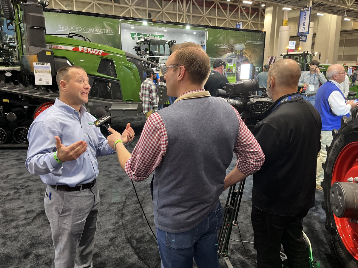 AGCOcorp's tweet photo. We loved getting to show farmers, customers, and dealers all of AGCO's newest innovations and products at the 2022 Commodity Classic in New Orleans! Swipe through to see pictures from this annual event. #AGCO #CommodityClassic2022 https://t.co/pE1mFjj6tO