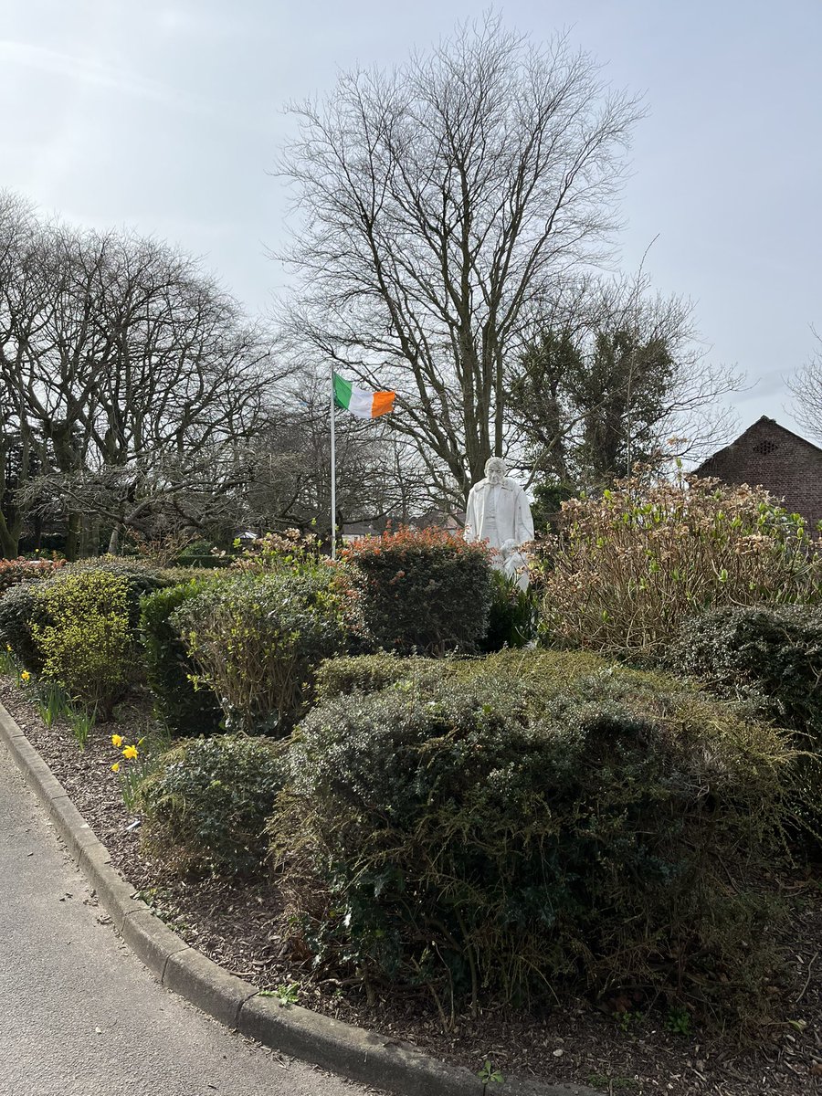 MrCMcSorley's tweet photo. The Irish flag is flying proudly over St. Vincent’s this week in honour of St. Patrick! Stay tuned for plenty of events leading up to the big day on Thursday when we will be going green!! 🇮🇪 ☘️  @StVincentsL12 https://t.co/V2LBNlIxQC