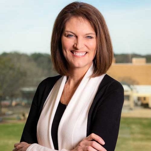 BORUSG's tweet photo. It’s official! The Board of Regents of the University System of Georgia today named Dr. Kathy “Kat” Schwaig president of @kennesawstate, effective March 16. Congratulations, Owl Nation!

More here: https://t.co/oZVccgTMvN

#FindYourWings https://t.co/Km44qQ3KJR