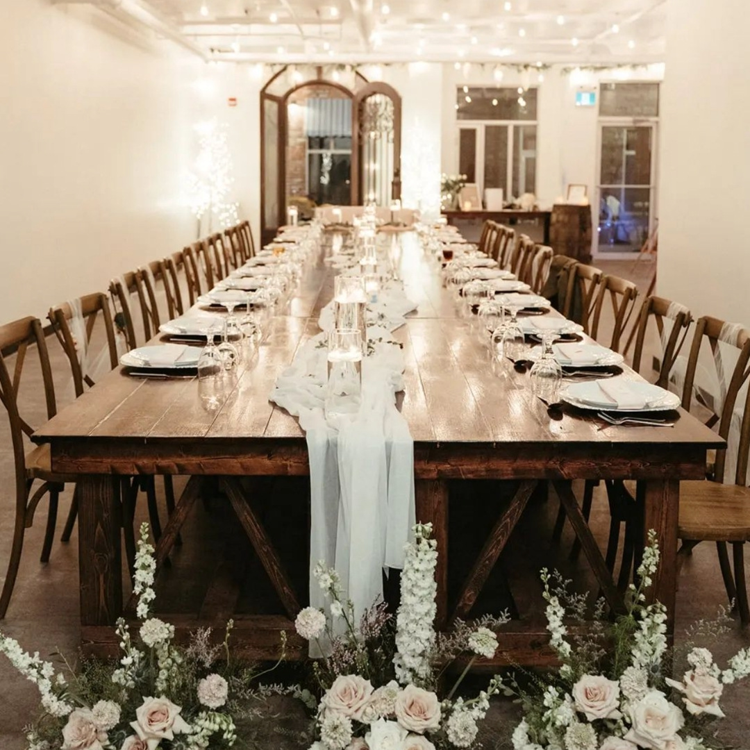 Always Occasions worked hard to create a space that is unique and beautiful, with all the pieces you need to create the perfect day. A simple modern elegance that leaves you the ability to make it your own with ease and all the support along the way as you create it.