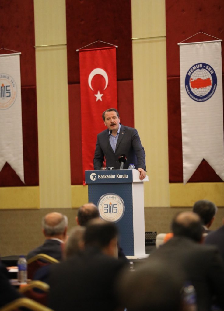 _aliyalcin_'s tweet photo. 3600 Ek Gösterge ve Ek Göstergelerin Düzenlenmesi İçin İkinci Toplantı Yarın Yapılacaktır.

Amacımız adaletli bir ek gösterge düzenlemesi yapmak ve tazminat yansıtma oranlarını düzenlemektir.

@BuroMemurSen_ 19. Başkanlar Kurulu Ankara’da başladı.

Hedef; İnşallah 100.000 üye… https://t.co/yHaY3Nl4F6