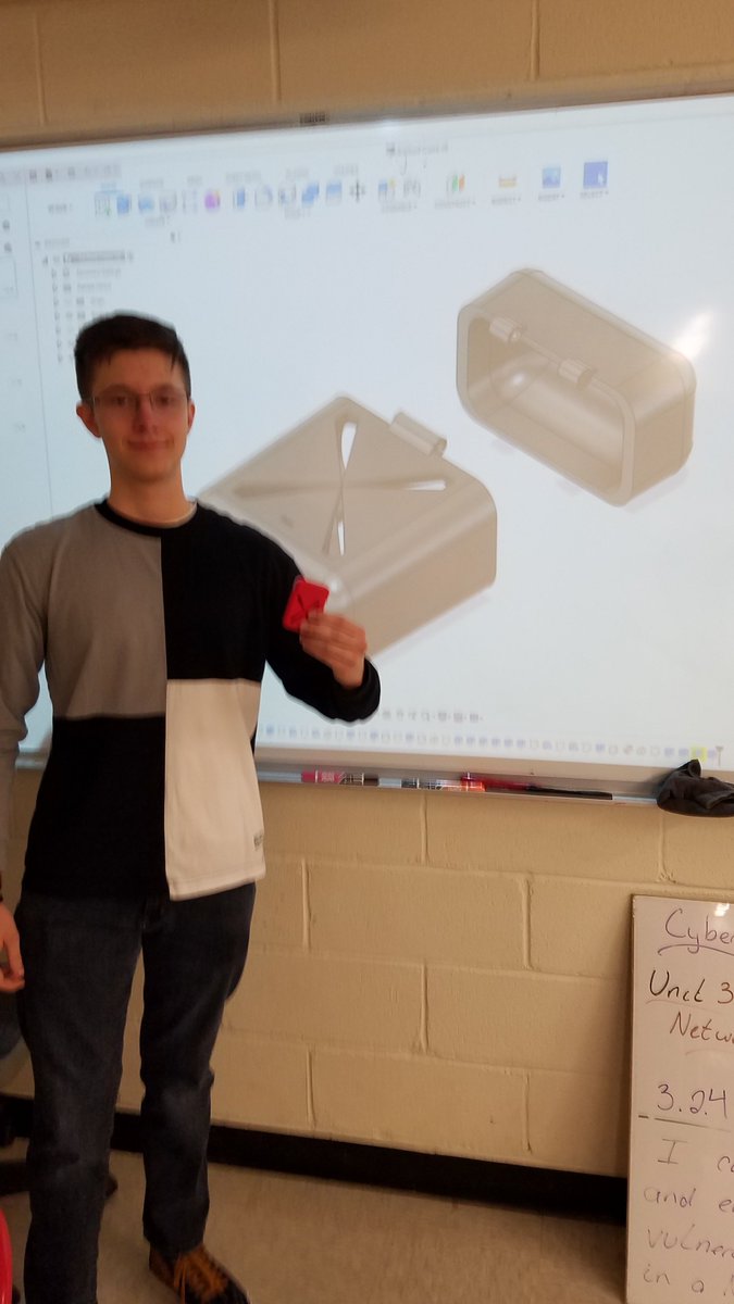 PawlingCSD3's tweet photo. Pawling HS Introduction to Engineering Design class designed cases to safely &amp; securely hold their earbuds. Students drew isometric renderings of their design ideas by hand. Then, designed and 3D printed their earbud cases using Fusion 360 CAD (computer aided design) software. https://t.co/WmYk9iGIUB