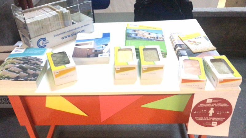 ISOVERes's tweet photo. 👋#Buenosdías desde la feria #Construarq2022 en la @ETSAValladolid. 

📍A las 13h. tendremos un taller para dar a conocer soluciones de fachada como #Ecosate 🏢.

También puedes pasarte por el stand de @SGplaco e @ISOVERes y conocer nuestro trabajo.

💛#MakingTheWorldABetterHome https://t.co/ow9Nc0eMZw