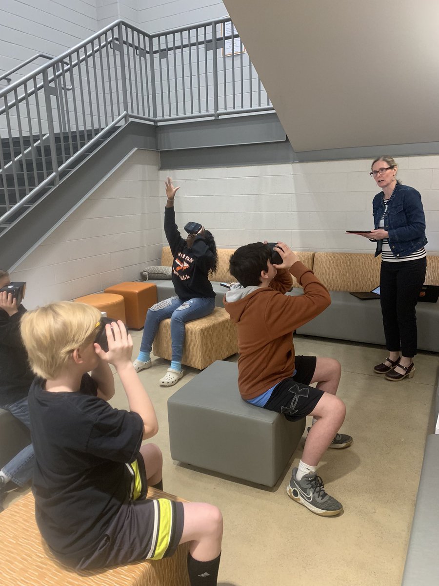 MrsBrownLASS5's tweet photo. Exploring setting, point of view, theme, and inferences using a narrative nonfiction article about 9/11.  Station rotations include magazine cover analysis and VR headsets!  @GillianLambert you are brilliant! https://t.co/424hNIw52X