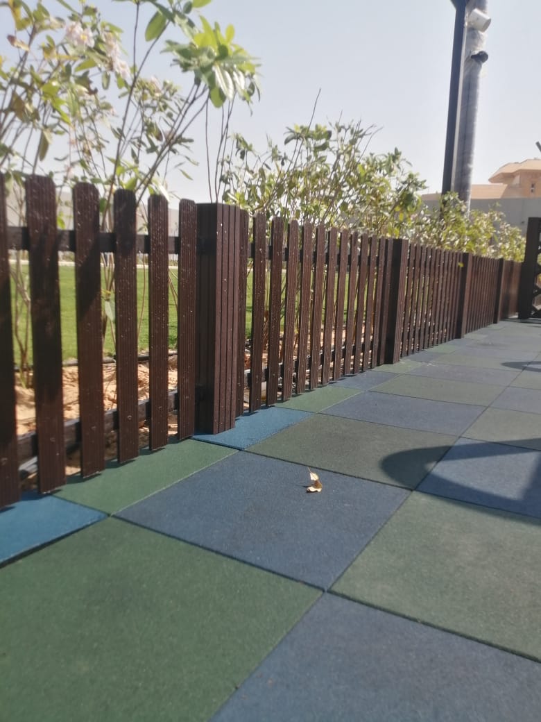 Wpc43285492's tweet photo. #هند_القحطاني 
منتجات بديل الخشب احد منتجات شركة مقنا للتنمية الصناعية : في الصور المرفقة حاجز من بديل الخشب المنتج المستخدم :
12X12
1X7
2.5X5 https://t.co/5NOOwroy1Q