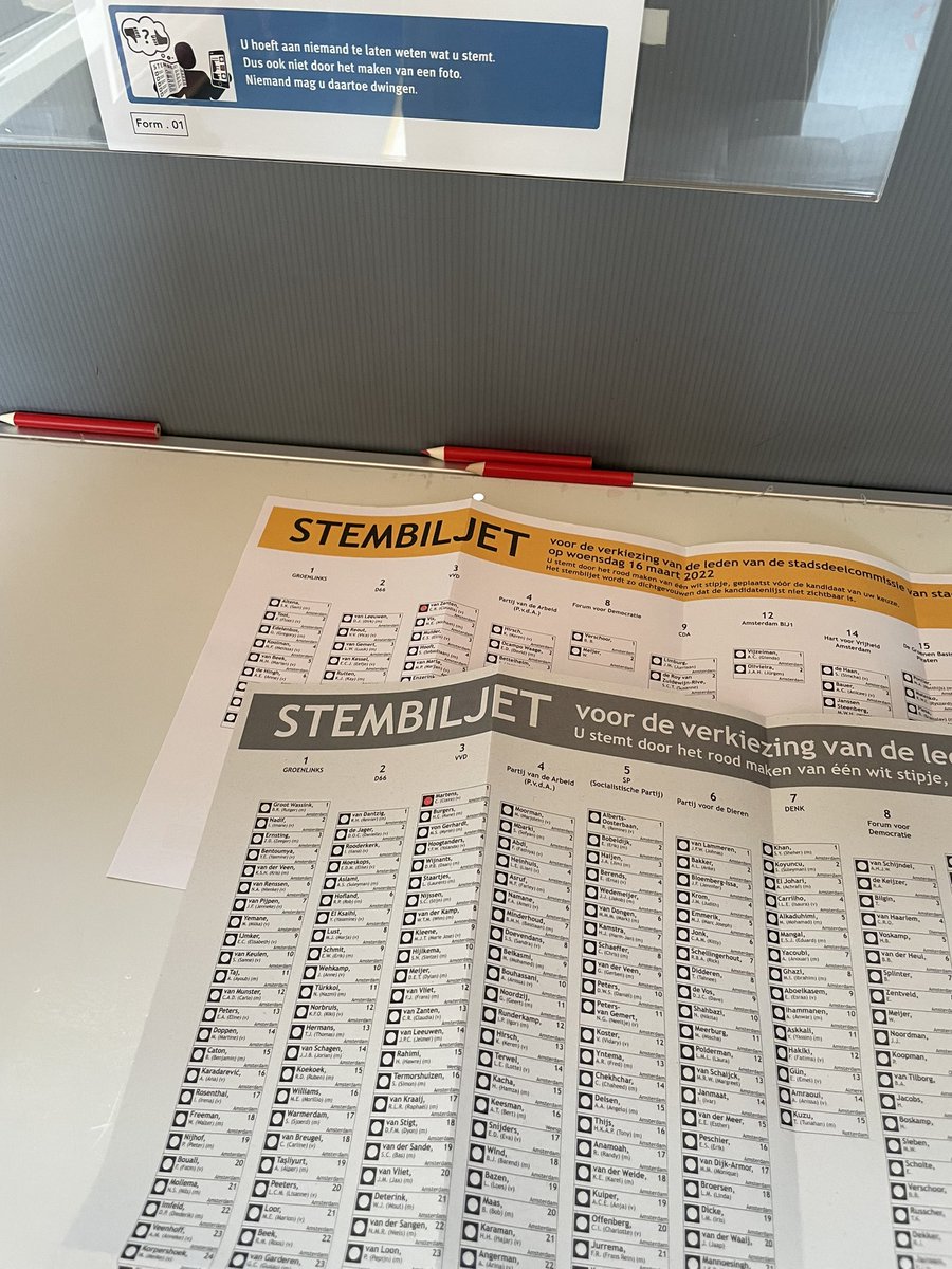 Mijn stem is vandaag gegaan naar <a href="/ClaireMartens3/">Claire Martens - America</a> (gemeenteraad) en <a href="/claudiavz/">Claudia van Zanten</a> (stadsdeelcommissie). Twee ambitieuze vrouwen die niet alleen praatjes hebben, maar daadwerkelijk deze stad beter gaan maken met hun ideeën de komende 4 jaar🌳🚛🚔 <a href="/VVDAmsterdam/">Amsterdamse VVD</a> <a href="/vvdzuid/">VVD Amsterdam-Zuid 🧡</a>