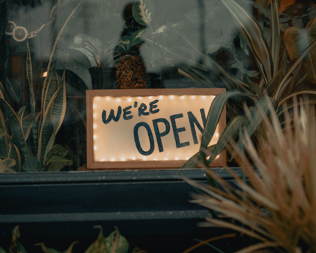 sunlightio's tweet photo. We're taking Edge-as-a-Service to the next level! Our new storefront with @Avnet Integrated provides partners with a portal to order pre-configured #edge #infrastructure solutions - with hardware, software &amp; centralized management - to any location: https://t.co/13PFK9mO5o https://t.co/p3IObS1Hsx
