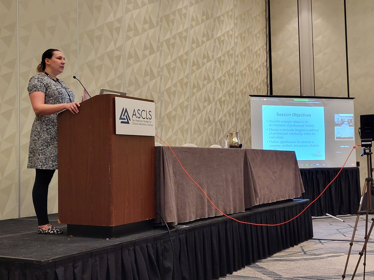 Day 2 of #CLEC2022 is beginning! Learning about the Importance of Professional Identity with <a href="/ADavisZapfe/">Adrienne Davis Zapfe</a> <a href="/ASCLS/">ASCLS</a> #IamASCLS #Lab4Life
