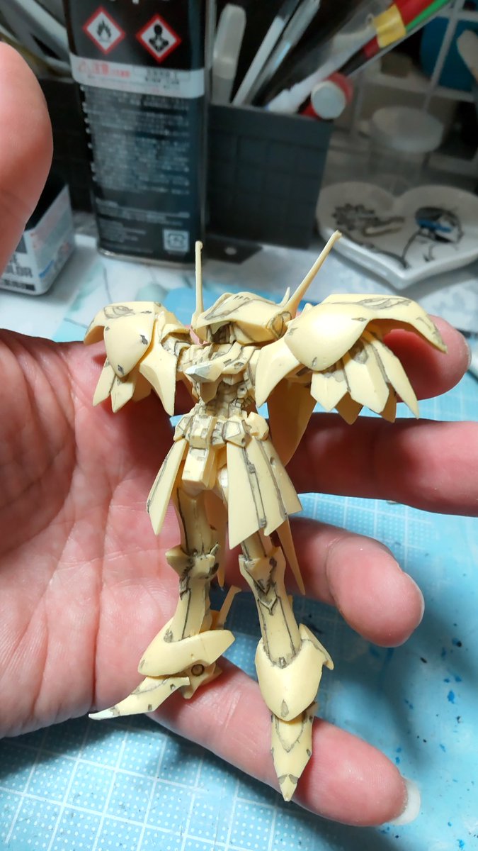 先日、実家で発掘した海洋堂の1/220「シュペルター」 当時ちょこちょこ