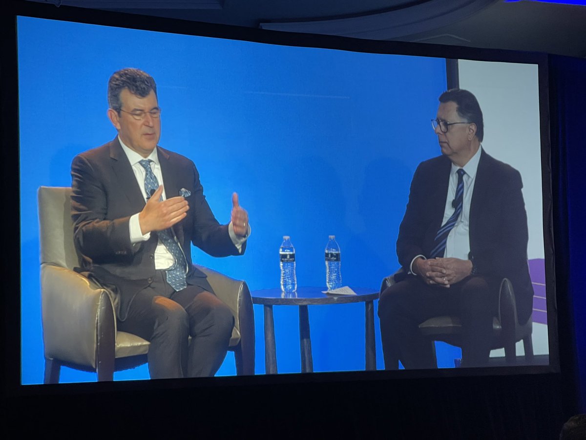 mondawebb's tweet photo. Excellent fireside chat w/@FreddieMac CEO Michael Davito & CEO Gary Acosta @NAHREP #nahrepcon Day 2. Takeaways included industry growth, partnership & more #Hispanic representation #nahreppolicy #policymatters https://t.co/HqEo3WdQXU