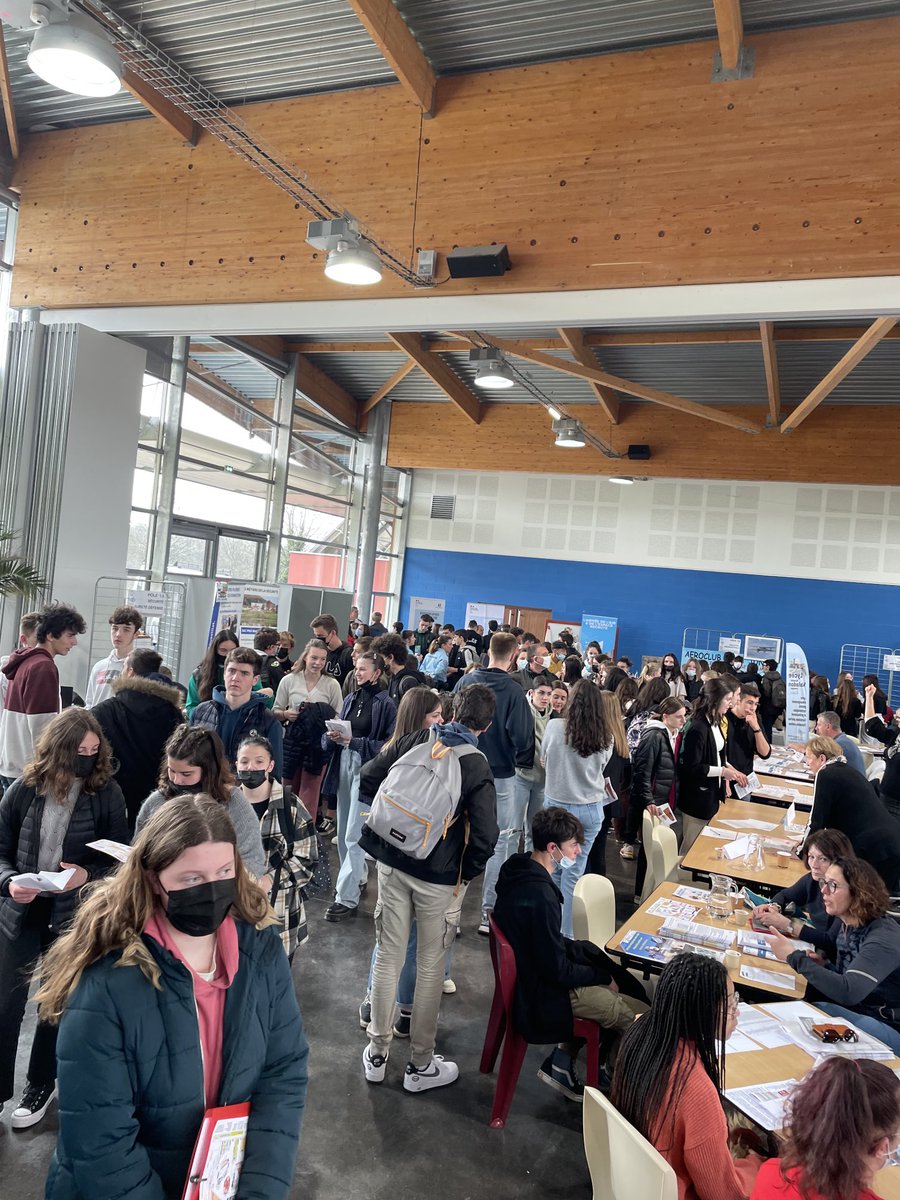 pôle relation Éducation-Économie Limoges tweet media