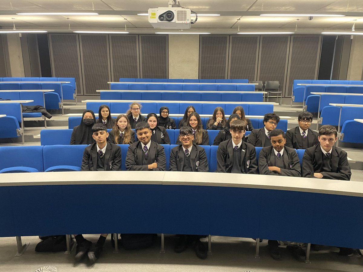 TOANPERDEV's tweet photo. Another amazing day at @ManMetUni for our Y10 students. We look forward to returning very soon. Thank you for making us feel so welcome and inspiring our students! @OldhamAcademy #Trust #Endurance #Autonomy #Mastery #HigherEducation #Inspiring https://t.co/l36X1Fm123