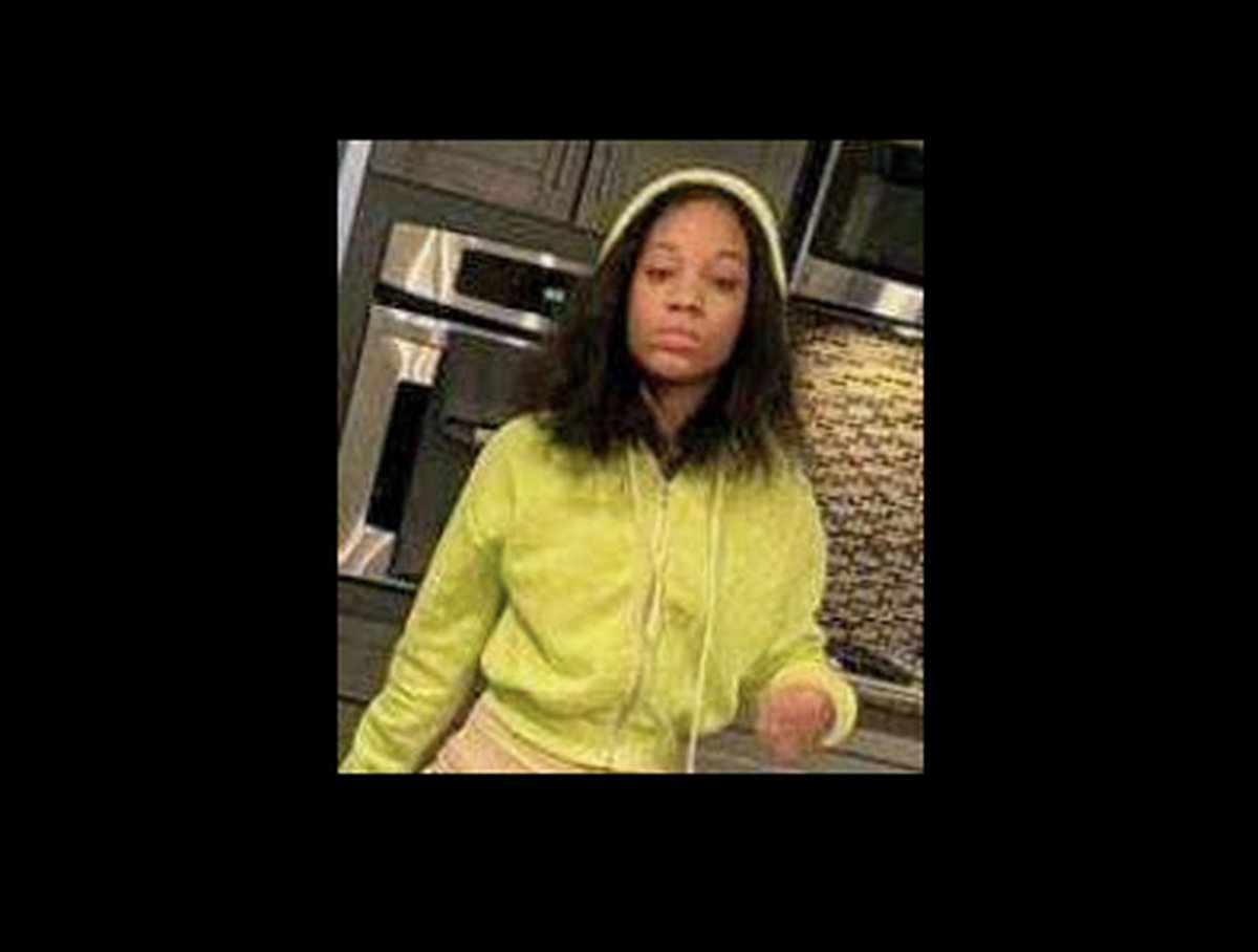 njdotcom's tweet photo. 15-year-old girl is missing, endangered, cops say https://t.co/5pocqpv0Zs https://t.co/hooUxhnZXW