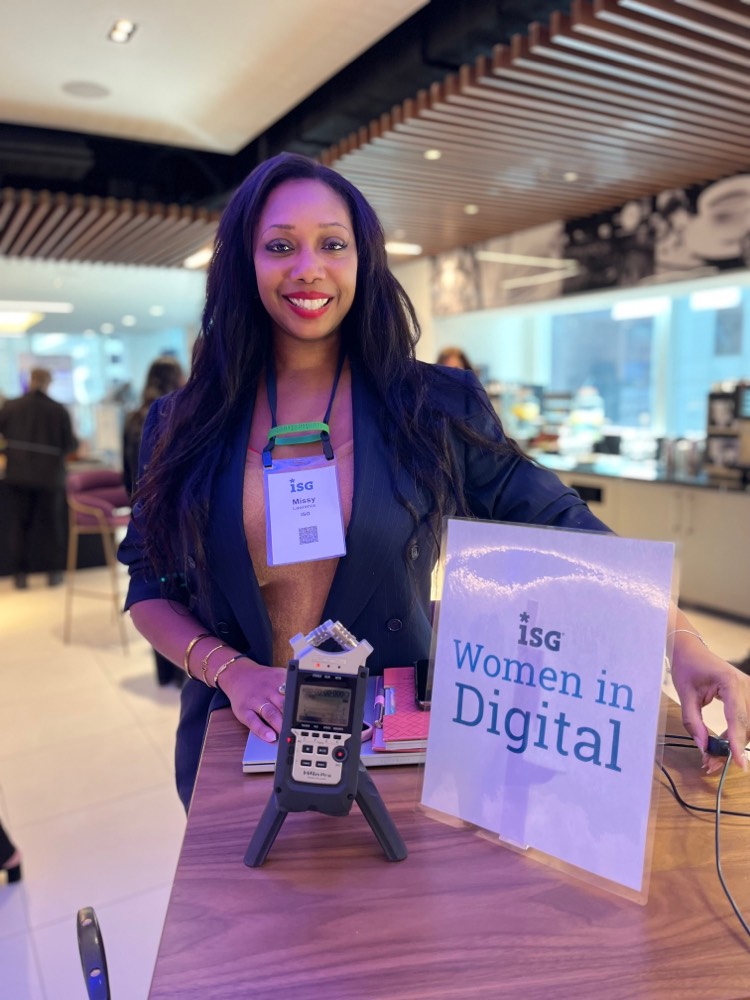ISG_News's tweet photo. 🗽 Missy Lawrence-Johnston is on-site at the #FutureWorkplaceSummit in NYC representing ISG's #WomeninDigital group. 🎧 It looks like her podcast mic is set up and ready to record a new episode of ISG's #digitaldish podcast. 💼 stay tuned for more #livetweets from the event. https://t.co/8Xfi7qUL6K