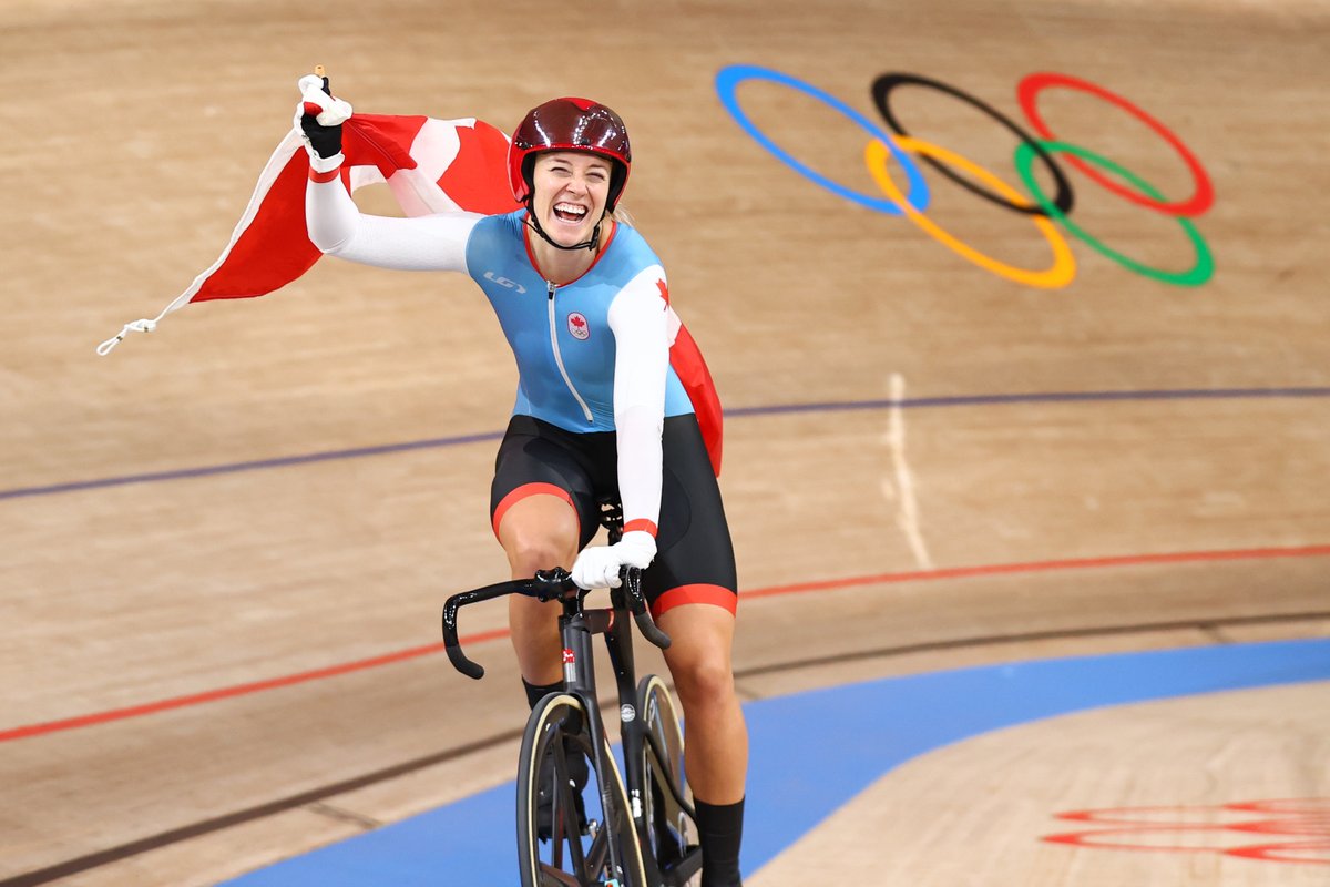 CyclingCanada's tweet photo. Rencontrez nos nouveaux ambassadeurs #Embarquez! 

La médaillée olympique🥇 @_kmmitchell &amp; le paralympien @deswheelie se joignent à @hale_smith et @rusty_woods pour encourager les jeunes à travers le 🇨🇦 à faire du 🚲.

Plus d’informations 👉  https://t.co/mkymKrcjoQ https://t.co/9qWTtAdgHf