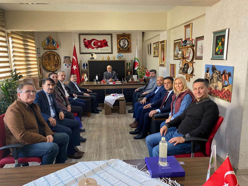 Manisa Eğitim Birsen İl Başkanı Sayın Mesut Öner ve İl Temsilcisi üyeleri kurumumuzu ziyaret ettiler.Nazik ziyaretleri için kendilerine teşekkür ederiz.
<a href="/mesutoner45/">Mesut ÖNER</a>