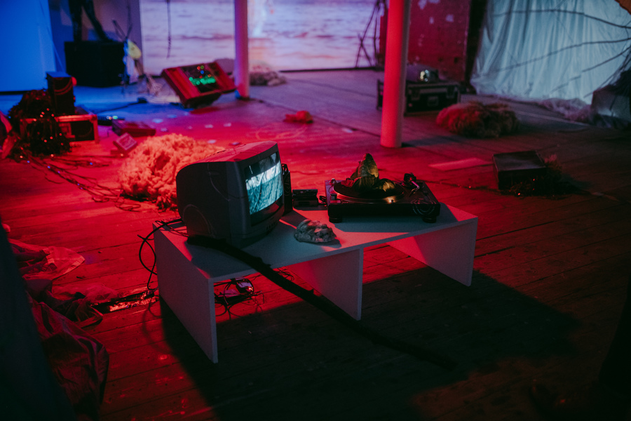 scottishmusic's tweet photo. ICYMI @scottishmusic members @crypticglasgow amazing #SonicaGlasgow feat. @birdtwitchr @KillmannSonia @Halinar @albagcorral   @kajduncandavid free exhibits @CCA_Glasgow @GlasgowTramway @Hidden_Gardens across Glasgow are fab as usual on until Sunday ➡ https://t.co/E1bQHp4Kuq https://t.co/2niTzkEr4t