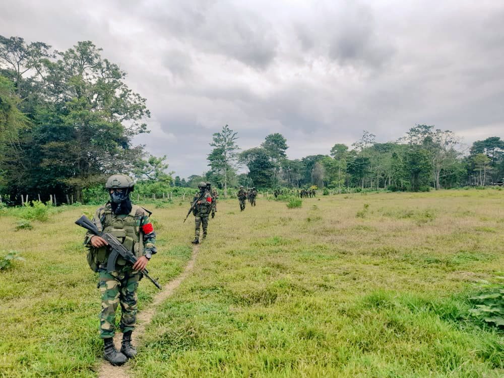 dhernandezlarez's tweet photo. Desde las tierras de Doña Barbara y Santos Luzardo, se desplaza la FANB haciendo patria en labores de escudriñamiento y rastreo, palmo a palmo, vía por vía  para garantizar la libertad del pueblo apureño! https://t.co/gnxOvWQeDL