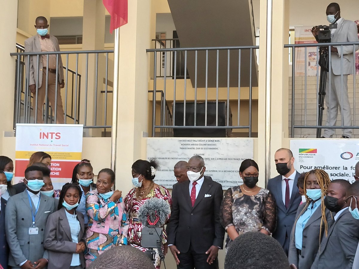 Rohen_dAigle's tweet photo. Inauguration de l'Institut National du Travail Social (INTS) pour une action sociale professionnelle au Congo @Aff_Sociales_CG @AFD_France @ambafran_congo @expertisefrance #JourneeMondialeDuTravailSocial https://t.co/ZgxMi1fjMB