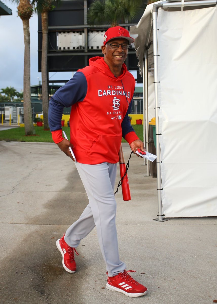 Cardinals's tweet photo. If Willie's smiling, we're smiling 😀 https://t.co/RPYoqKiwup