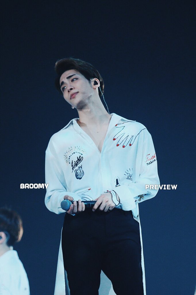 “I don't really like spring. I've said this quite a number of times on Blue Night but I don't really like spring. It's quite pretty but I’m the type who gets jealous.”

cr: cosmicsticks