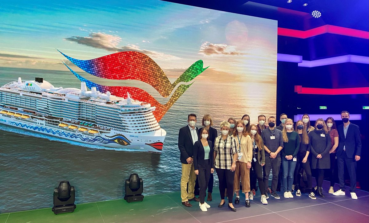 AIDA setzt Dialog mit Wissenschaft &amp; Touristikpartnern über #Nachhaltigkeit im #Tourismus fort. Dazu findet an Bord von #AIDAcosma ein Expertenforum statt, u.a. mit Prof. Dr. Harald Zeiss und Studenten der Hochschule Harz, mehr: bit.ly/3w7xiE4