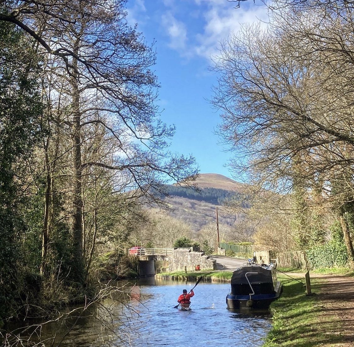 Visit Brecon Beacons Bannau Brycheiniog (@visitbeacons) on Twitter photo A welcomed Spring day, the perfect excuse to get outside.
Come to the #BreconBeacons National Park and you can have fun paddling a kayak, canoe, stand-up paddleboard, raft or even making and paddling your own coracle.
Find our more here breconbeacons.org/things-to-do/a…
📷<a href="/glanpant/">Glanpant Bach</a> A welcomed Spring day, the perfect excuse to get outside.
Come to the #BreconBeacons National Park and you can have fun paddling a kayak, canoe, stand-up paddleboard, raft or even making and paddling your own coracle.
Find our more here breconbeacons.org/things-to-do/a…
📷<a href="/glanpant/">Glanpant Bach</a>
