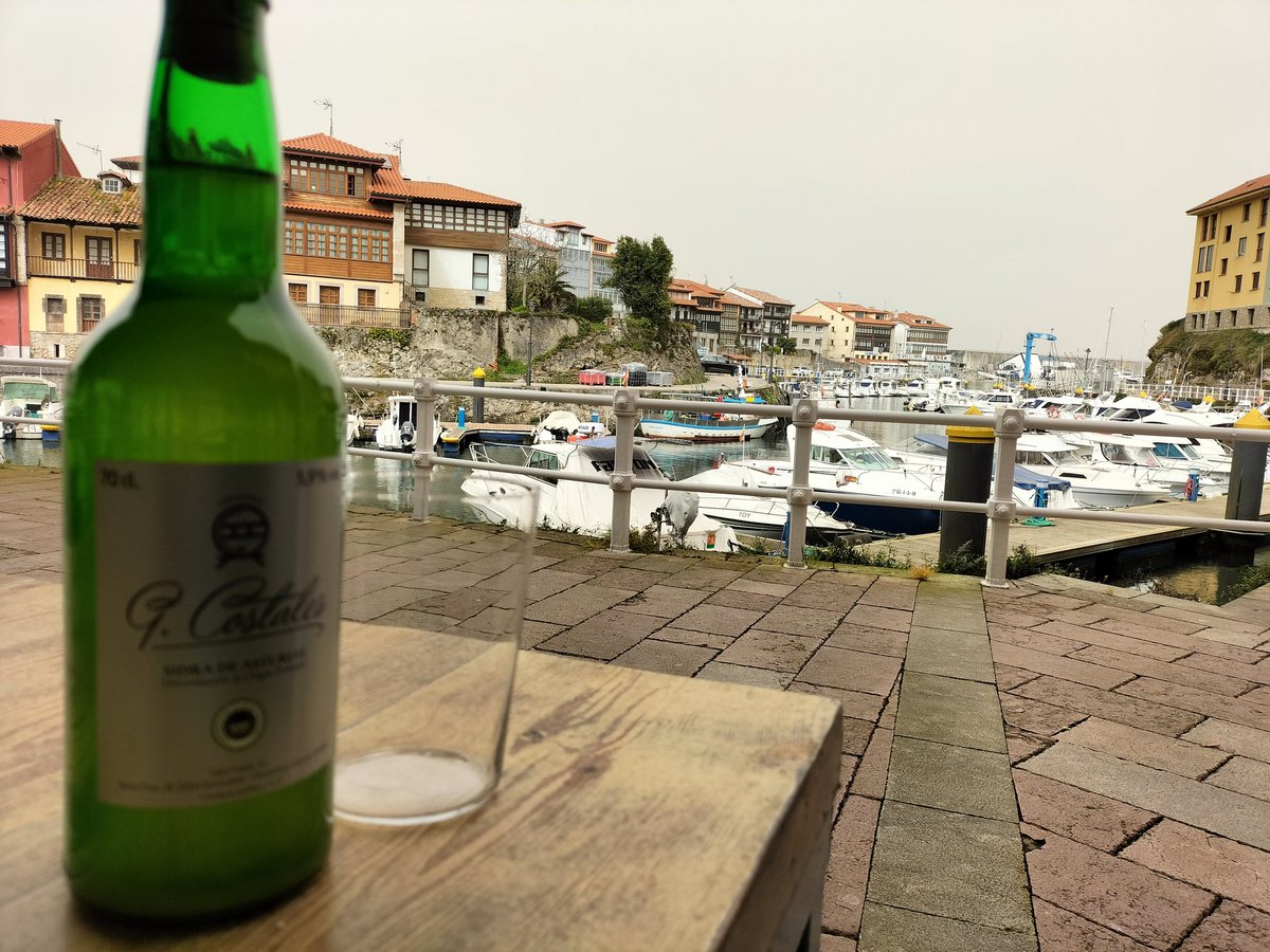 sidreriapuerto's tweet photo. Abiertos hoy día ,noche y con Kalima si hace falta!
#Llanes #sidreriaelpuertollanes #abrimoscomidasycenas https://t.co/MJIXrImjQr